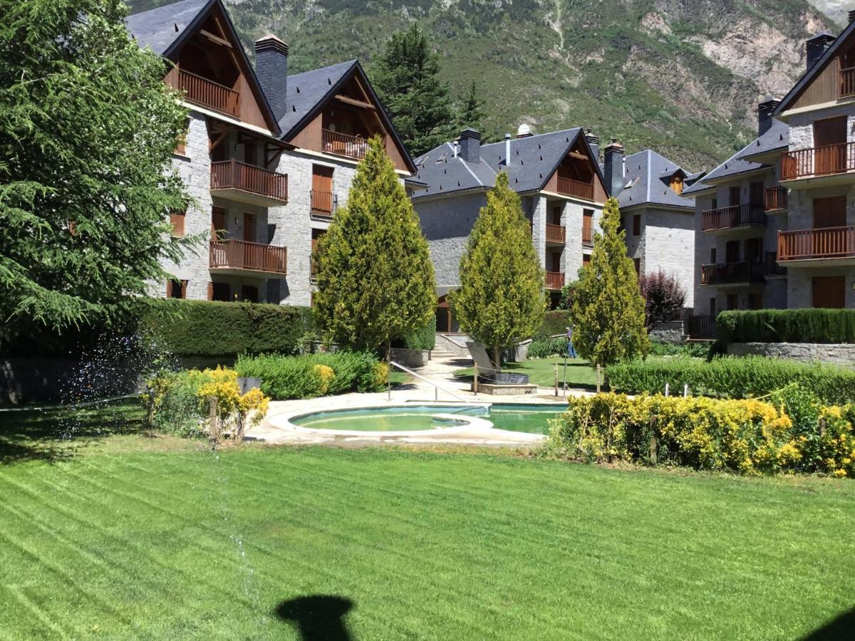 La Coma De Alba -Nuevo- Apartment Benasque Exterior photo